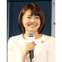 小林麻耶、「ブログも辞めたら？」の声に反応！励ましのコメントも続々 画像