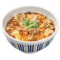 なか卯から、まいたけ、ぶなしめじ、エリンギ使用の「3種きのこの親子丼」が新登場 画像