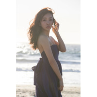 板野友美、2019年2月13日に約1年ぶりとなる11枚目のシングル発売 画像
