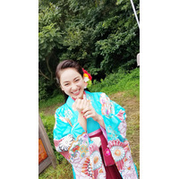 平祐奈、着物姿の撮影オフショットを公開！「美し過ぎ」「ほんといい笑顔」 画像