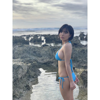 寺本莉緒、お気に入りグラビアショット公開！豊満バストにファン釘付け 画像