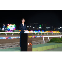 マギー、東京シティ競馬のイルミネーションショー点灯式に登場 画像