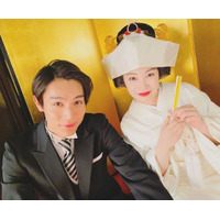 中川大志、広瀬すずは「心から尊敬する人」……『なつぞら』結婚式写真を公開！ 画像