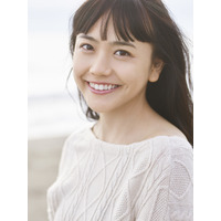 松井愛莉、セラピスト役で映画初主演！「自分を好きになる方法のヒントにして」 画像