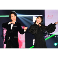 【GirlsAward 2019】波留＆中川大志が笑顔のランウェイ『G線上のあなたと私』SPステージ 画像