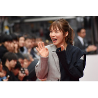 松岡茉優、渋谷の路上ファッションショー出演に感動「この景色自体かなりレア」 画像