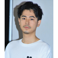 成田凌、髪へのこだわりがすごい！「1週間に1回ぐらい切ってもらってる」 画像