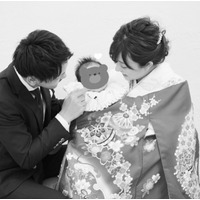 菊地亜美、愛娘＆夫との家族スリーショット公開！「ほっこり」「幸せのおすそ分けありがとう」 画像