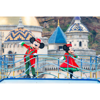 東京ディズニーランド＆シー、クリスマスパレードがスタート 画像