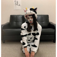 NMB48・白間美瑠、牛の仮装姿で新年の挨拶 画像