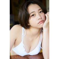 “女子高生ミスコン2019”グランプリ・新田あゆな、白ビキニで『週プレ』登場！ 画像