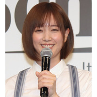 「うごけません」……本田翼、自宅でまったりすぎる写真に「わかる」「最高」の声 画像