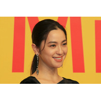 中村アン、髪を30センチ以上バッサリ！「悔いなく気持ちよかった」 画像