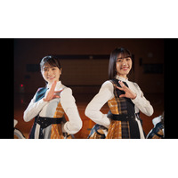 日向坂46、佐々木美玲＆丹生明里Wセンター「声の足跡」MV公開！ 画像