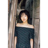 武田玲奈の写真集が間もなく発売！肩見せセクシーカットを先行公開 画像