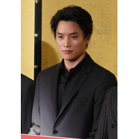 鈴木伸之、実は草食？好きな人に告白できず「胸がいっぱいになってしまって…」 画像