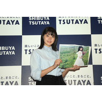 STU48・瀧野由美子、1st写真集発売で1日店長体験！POP書きにもトライ 画像