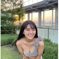 ウルトラマンヒロインが谷間見せの大胆ポーズ！豊田ルナ、インスタにビキニオフショを複数公開！ 画像