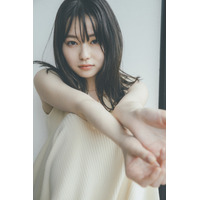 山田杏奈、“女性”と“少女”の両面凝縮！節目の年に2nd写真集発売 画像