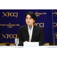 松本潤、「嵐」活動休止後“初”の公の場！特派員協会で英語交えてライブフィルム紹介 画像