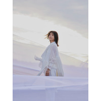 吉岡聖恵、初のオリジナル楽曲「まっさら」MVがYouTubeでプレミア公開 画像