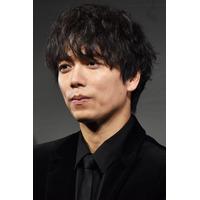 日曜劇場『DCU』出演の山崎育三郎、裏の『おしゃれクリップ』MC欠席　代打は菅野美穂 画像