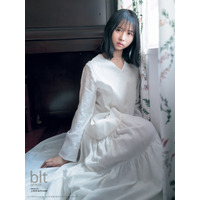 日向坂46・上村ひなのが可憐な美少女グラビア！blt graph.表紙・ポスター公開 画像