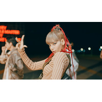 BLACKPINK・LISA、ソロ曲「MONEY」パフォーマンス映像再生回数5億回突破 画像