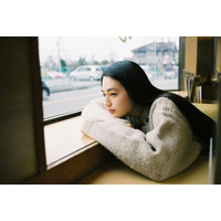 『ポカリスエット』CMで注目を集めた八木莉可子が1st写真集発売 画像