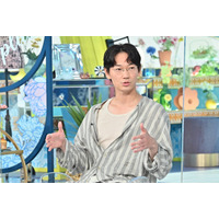 綾野剛、役作りで妻夫木聡と共同生活！外出時は手をつないでいた？！『A-Studio+』 画像