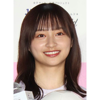 「本当に光栄です」日向坂46・影山優佳、サッカーW杯ユニフォーム着用！ 画像