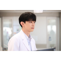 月9ドラマ『PICU 小児集中治療室』今夜スタート！吉沢亮、若き医師の成長演じる 画像