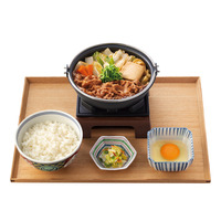 吉野家、冬の定番「牛すき鍋膳」本日発売！今年は新商品「牛すき丼」も登場 画像