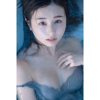 フェチ天使・くりえみ、写真集発売記念でバレンタインサイン会開催 画像