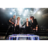 YOSHIKI率いるTHE LAST ROCKSTARS、デビューツアー完走！LAでファイナル 画像