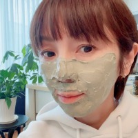 「今年はスキンケアがんばる！」渡辺満里奈、フェイスパック中の写真に反響 画像