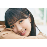 日向坂46 4期生・平尾帆夏の初々しいグラビアが公開に！加入半年を振り返るインタビューも 画像