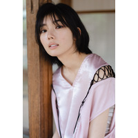 櫻坂46新センター藤吉夏鈴が『blt graph.』初表紙！ナチュラルカット満載のグラビア 画像