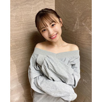 NMB48・新澤菜央、オフショルミニワンピのあざとコーデに「何から何まで可愛すぎ」の声 画像