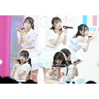 【TIF 2023】Peel the Apple、念願のフルメンバーで夜のSMILE GARDENに出演「悔しい思いもたくさんしてきた」 画像