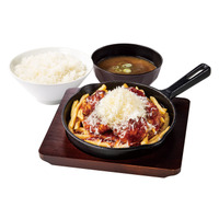 ふわふわハードチーズがとろける！からやま「チーズ盛り定食」期間限定販売 画像