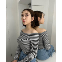 村重杏奈、色白美肌が眩しいオフショル姿でファン魅了「マジかわ」「今日もいい女」の声 画像