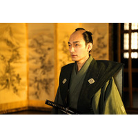 草彅剛が圧倒的存在感！映画『碁盤斬り』本予告が解禁 画像