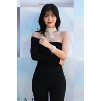 TWICE・MOMO、柴咲コウ、多部未華子、Perfumeらが“豪華なジュエリー”を身に着けて登場！ 画像