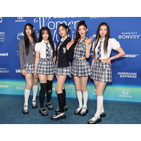 NewJeans、「Bubble Gum」ショート動画が400万回再生突破！“投げキッス”などカメラワークも反響 画像