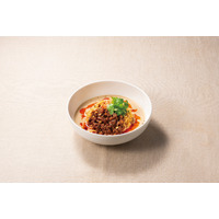 デニーズ、飯田商店監修「冷やし豆乳担々麺」を期間限定販売 画像