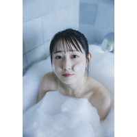 SKE48・井上瑠夏、1st写真集が発売決定！フレッシュ＆セクシーな先行カットも解禁 画像