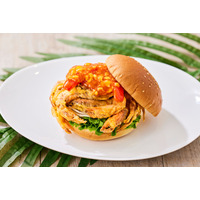 カニが2倍！フレッシュネスバーガー、2日間限定「シンガポールダブルチリクラブバーガー」発売 画像