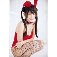 えなこ、黒の網タイツがセクシーな「描くなるうえは」バニーニーナコス披露！ 画像