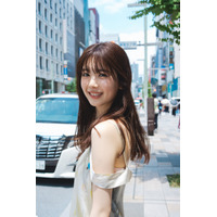 乃木坂46・筒井あやめ、涼しげ夏コーデで圧倒的存在感……『B.L.T.』表紙に異例の抜擢！ 画像
